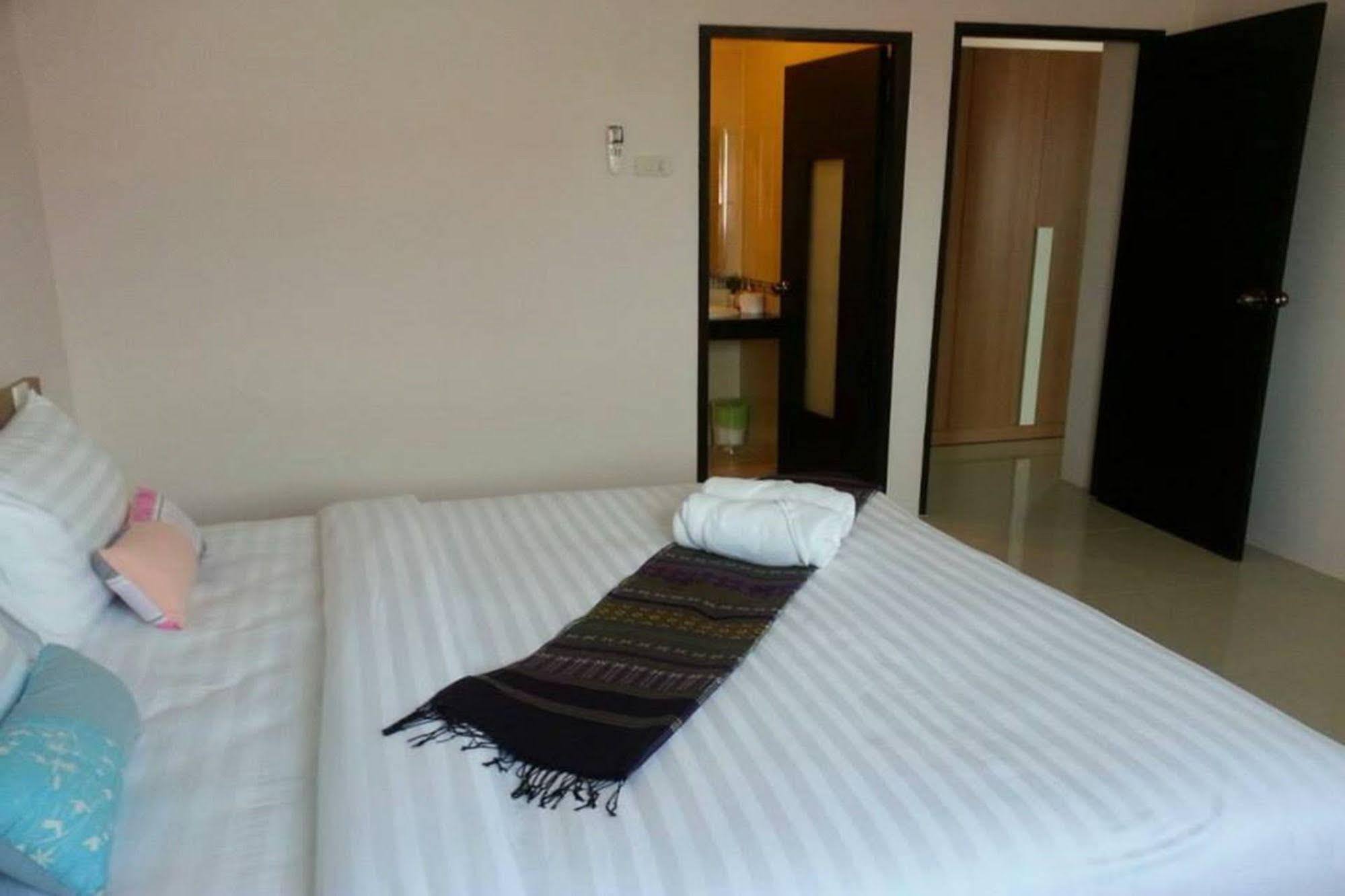 The Zara Double Tree Hotel Ubon Ratchathani Dış mekan fotoğraf